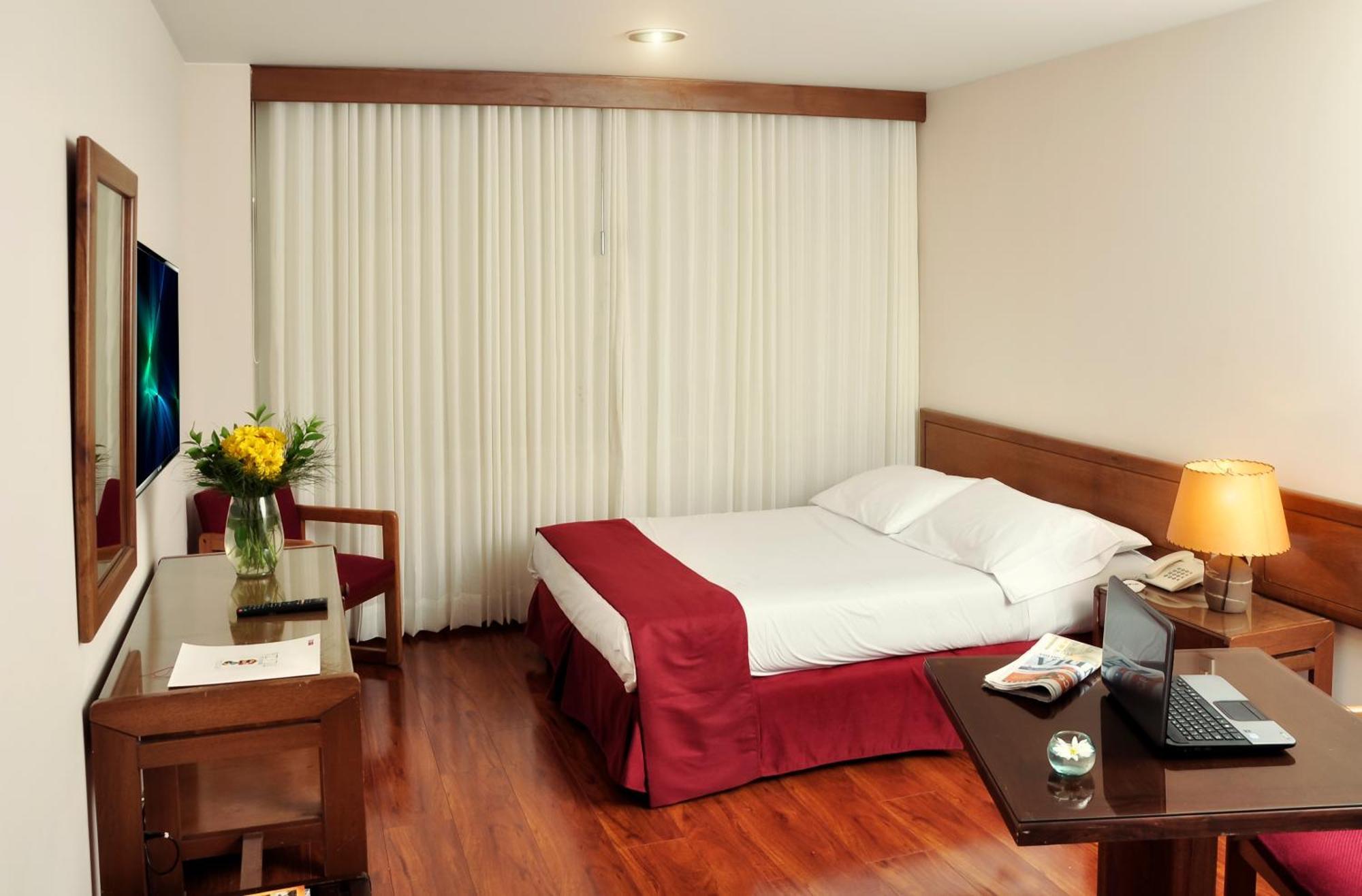 Hotel Boyaca Plaza Tunja Kültér fotó